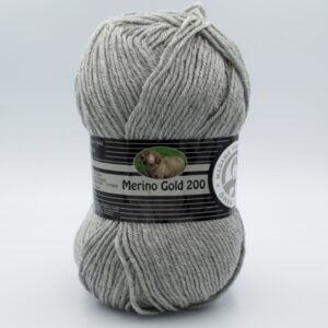 Пряжа Madame Tricote Merino Gold 200 007 светло-серый